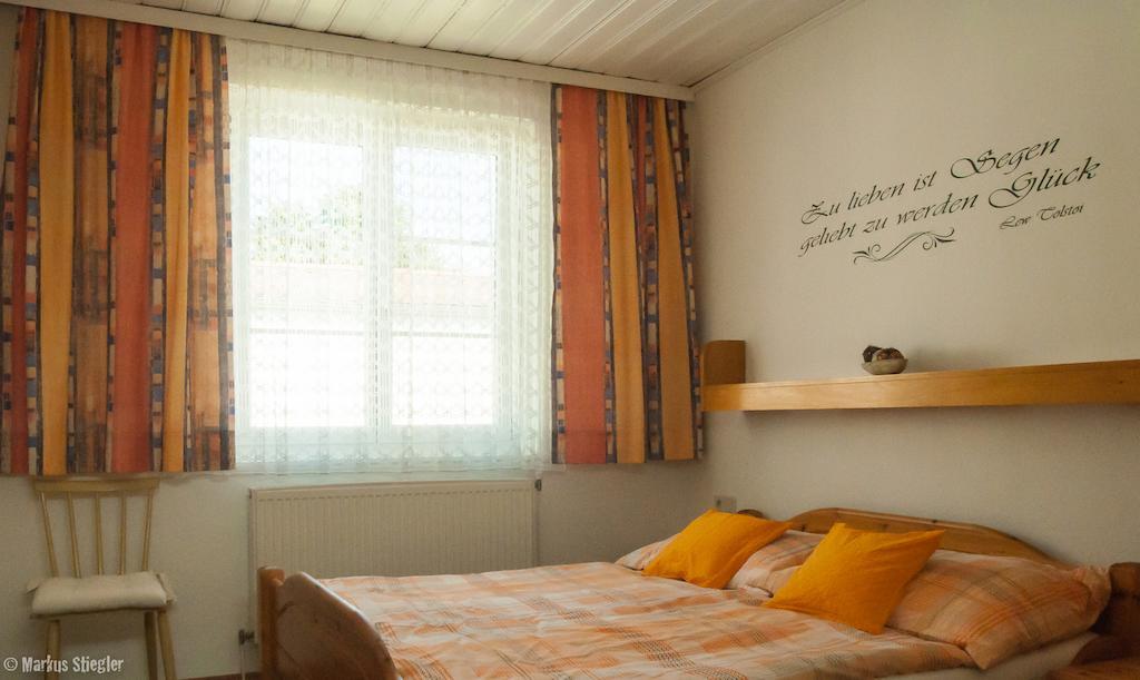 Gaestehaus Ringbauer โพเดอร์สดอร์ฟ อัม ซี ห้อง รูปภาพ